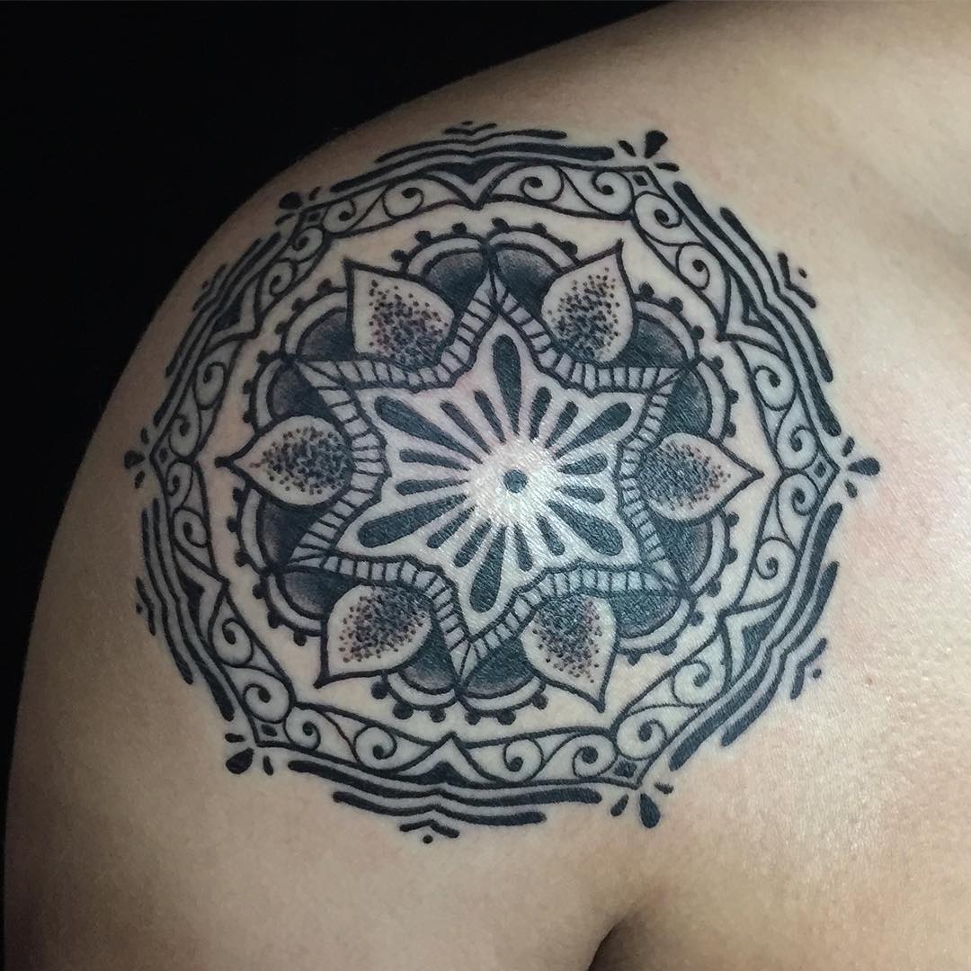 Nikki Constantopoulos tattoo work 7